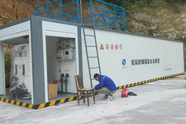阻隔防爆撬裝加油裝置